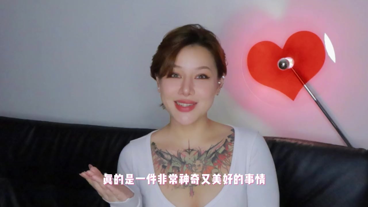 【喷泉乔老师】两性健康：作为网黄，我曾经也很自卑。 t夹w心 p qz y 1 0 2 4 了解更多