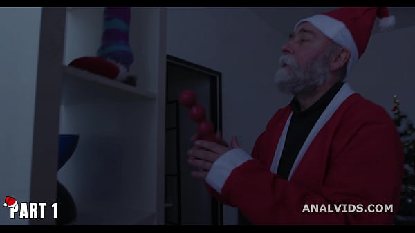 Fuck, this ain't normal christmas #1 wet, Mad House, Balls Deep Anal, DAP, Gapes, Pee Drink, Buttrose and Creampie GIO1671