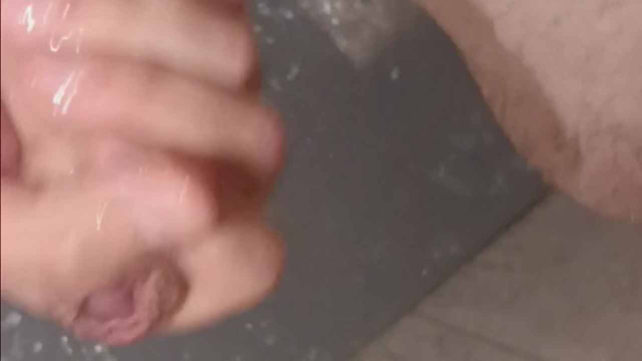 Gooning 1 Bulgarian Shower