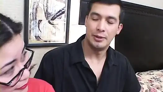 Chubby bitch getting her tight cunt boned