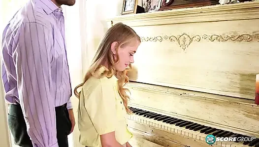 Teen Hannah Hays Fucks Her Piano Instructor