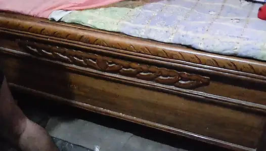 Indian Husband Fucked His Indian Wife in Doggy Style and Gave Great Pleasure to His Wife by Fucking Her Pussy