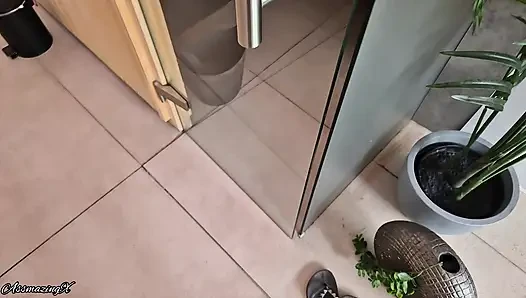 Public sauna: Alone with a very horny stranger girl who makes me cum with her big ass