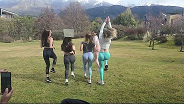 Two friends share a big cock, threesome in the south! Knock Knock Stream