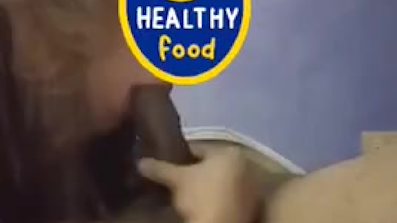 Nag blowjob bago umibabaw. Sa sobrang basa nag creampie. Sobrang sarap sa dulas.