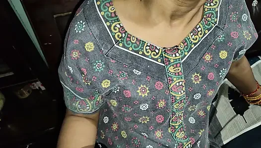 Hot Indian wife rubbing dick in her tits and get cumshot