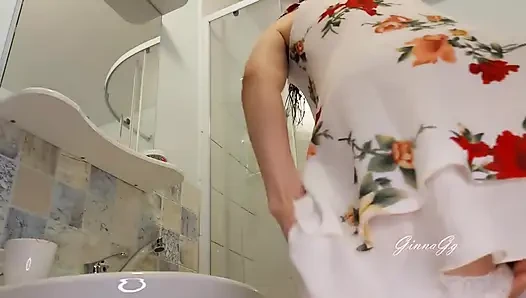 Squirting Horny Hairy Cunt Inserting Dildo Into Tight Vagina and Experiencing Multiple Orgasms Ginna