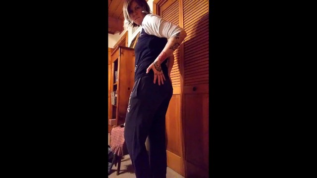 RIPPING A BUBBLY FART