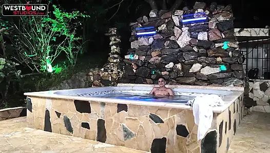 Hendricks Fucked in Jacuzzi Threesome