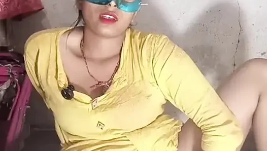 Beutiful girl masturbation hindi audio