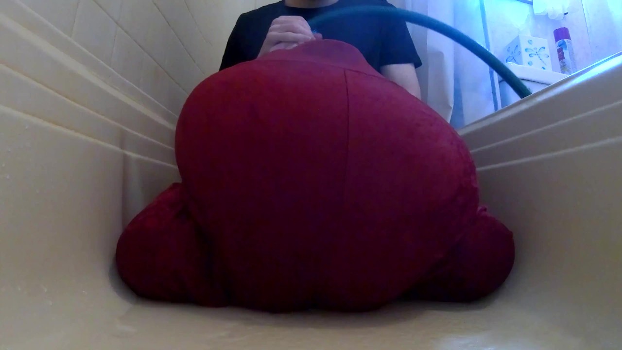 WWM - Red Pants Sitting and Max Inflation