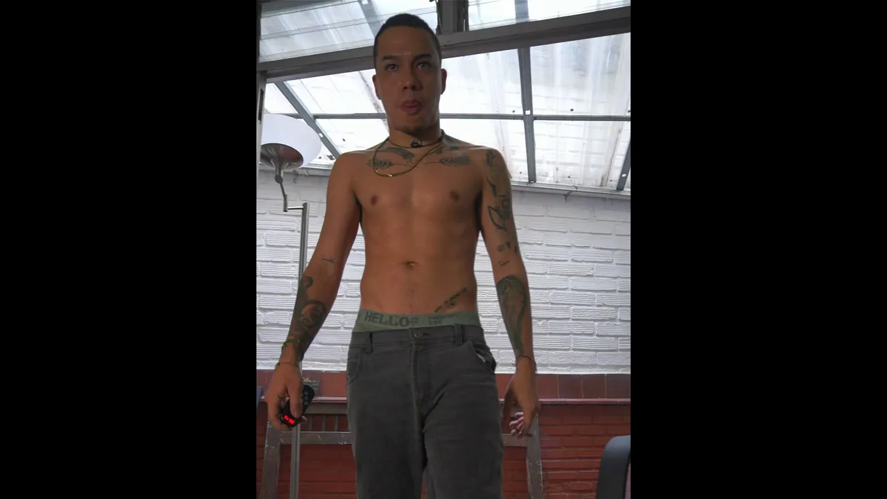 TEASER KING ALPHA MASTER FINDOM STRIPCHAT