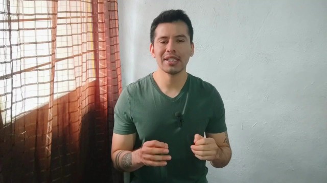 Mature man gets penetrated and gives cock to bisexual taxi driver with girlfriend! Sexual story