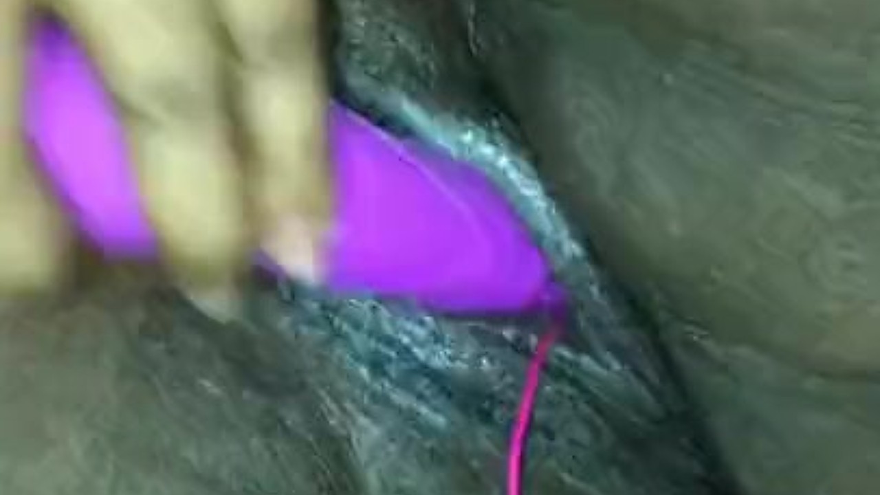 BBW playing in Fat Ass Pussy Splash