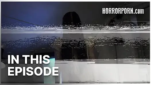 The girl from the well (Horror Porn)