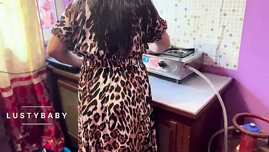Kitchen ma sex gardai