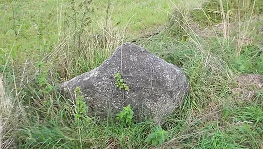 Pakistani jogger fucked behind the hay bales