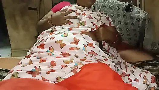 My wife spreads her pussy in front of her husband and shows him how delicious it is.