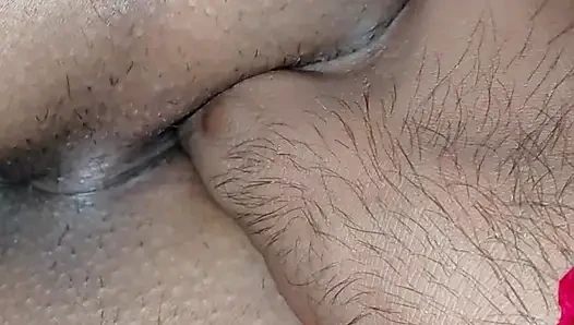 Desi ladki ki chut me dala