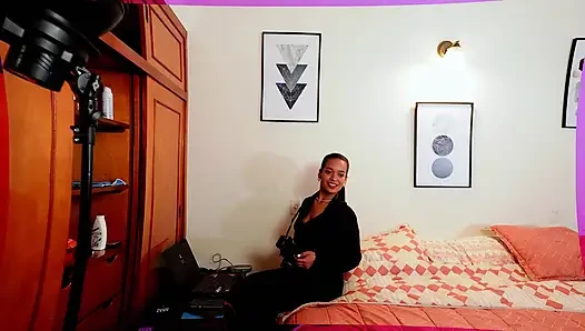 PHOTOGRAPHER NINFONAMA FUCKS HER CLIENTS IN THE MIDDLE OF THE PHOTO SHOOT- INTERRAACIAL TRIO