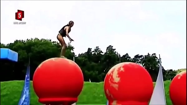 Wipeout Danish Girls in Bikinis - Pretty Little WIPEOUT!