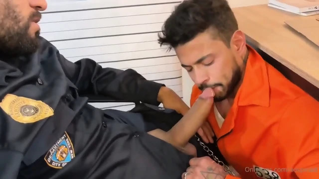 Police Vs Prisoners