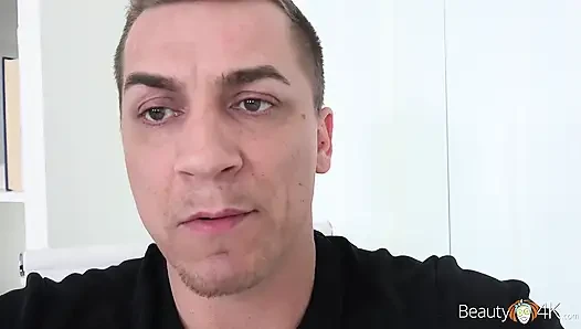 Pussy Casting