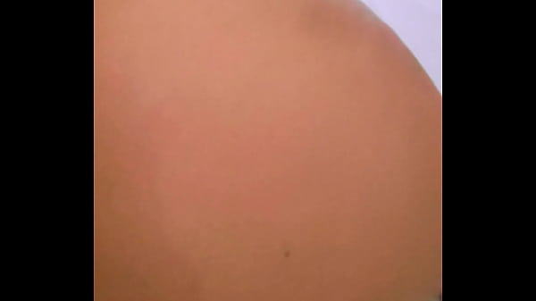 I love to see her ass bouncing when I put her on 4