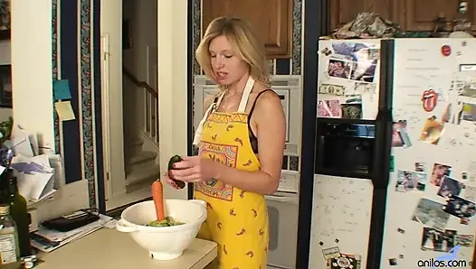 Kitchen Play