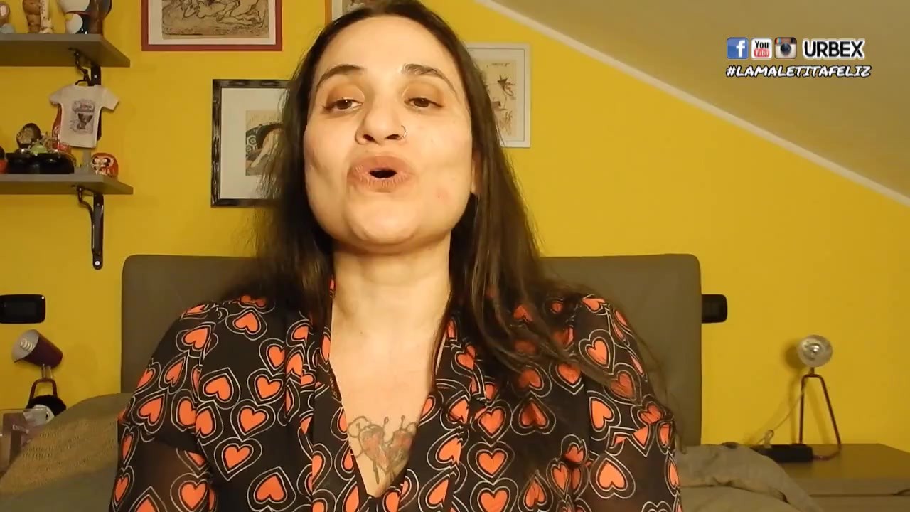 STORYTIME - AMERICA HISTORY X A LUCI ROSSE