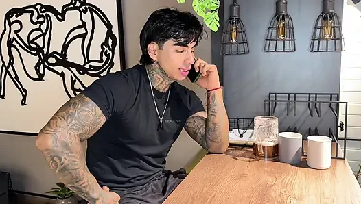 I miss my ex and decide to call her... This is the reunion between Samy Ortiz and Christian Chaux