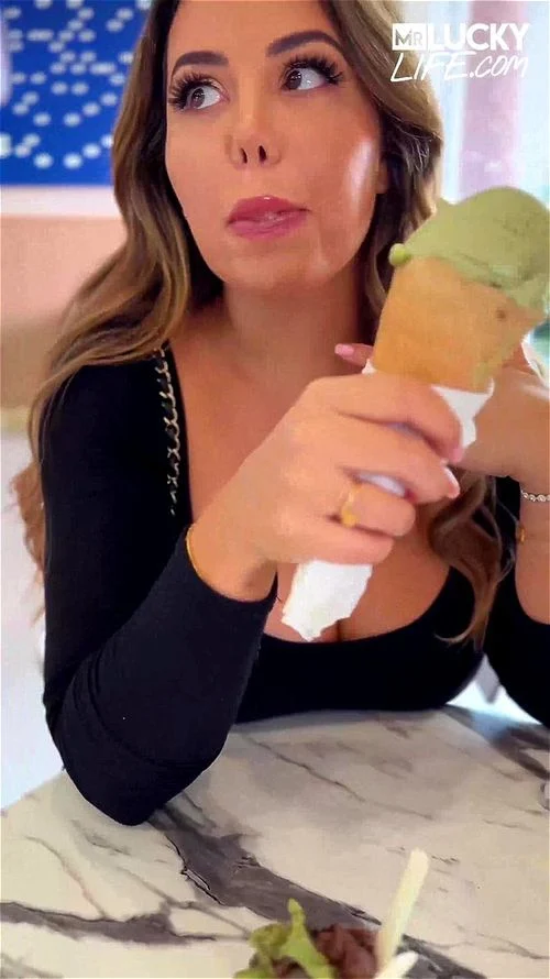 Sienna Grace Shows Off Her Naughty Side by MrLuckyLife: Kink, Romantic & Gorgeous Porn