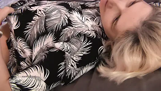 Sex with a girl who loves strap-on!