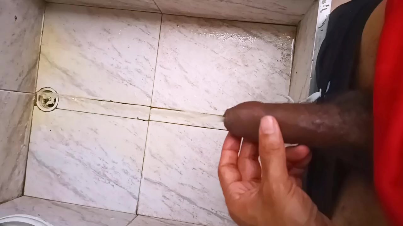 Urine collection - golden shower