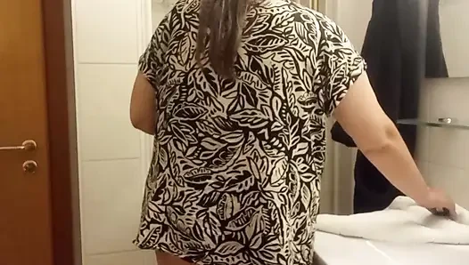 Hot shower, big curves and a lot of femininity...