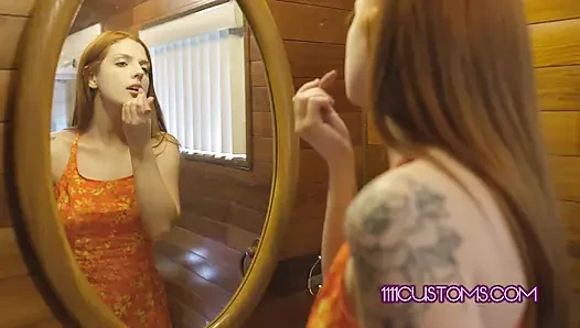 Young ginger Scarlett Mae rips her pantyhose to finger fuck her perfect pussy
