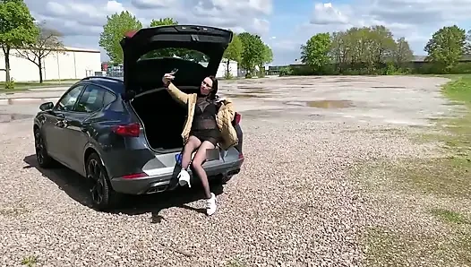 Stranger Surprises Me While Taking Pictures and Gets Blown