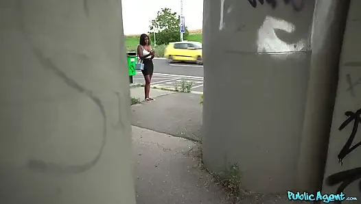 Agent - Hottie Twerks and Rides Cock Next to the Highway