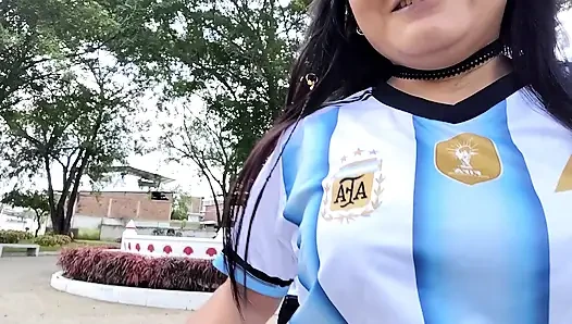 An Argentinian woman beats a European man. In the end, they have sex to satisfy their desires for the 2026 World Cup.