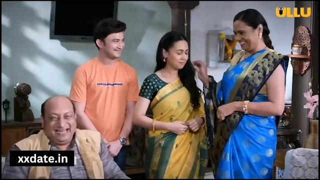 Desi bhabhi ne chlai chut me ugly