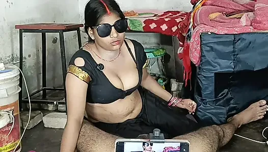 In a new style, ass pussy fucking cock, sucking the pussy, sucking the breast, taking the milk out of the breast and sitting on the penis in doggy style, lying straight on the Hindi audio.