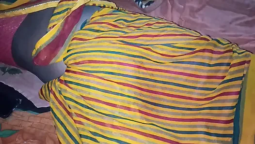Bihari Desi Bhabhi Chodwati Hai Apne Chote Dewar Ka Body Dekhke (hindi Audio)